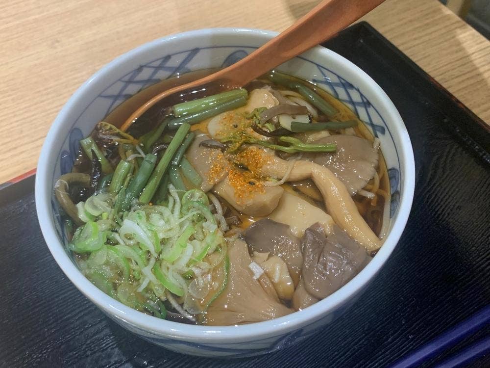 駅そば しらかみ庵