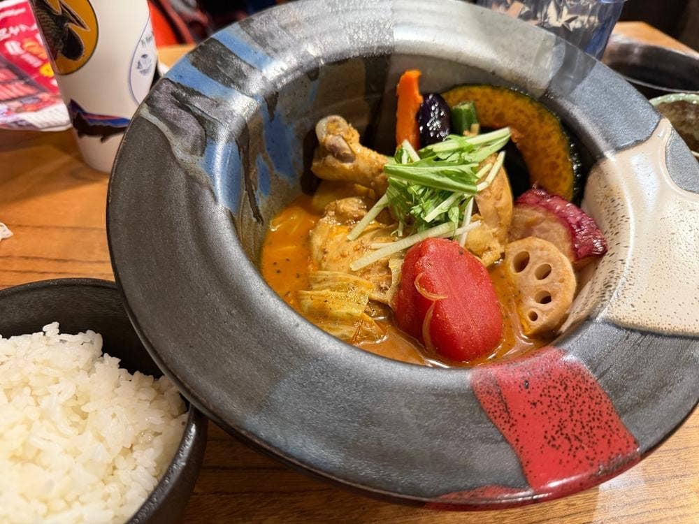 奥芝商店 女満飛行店