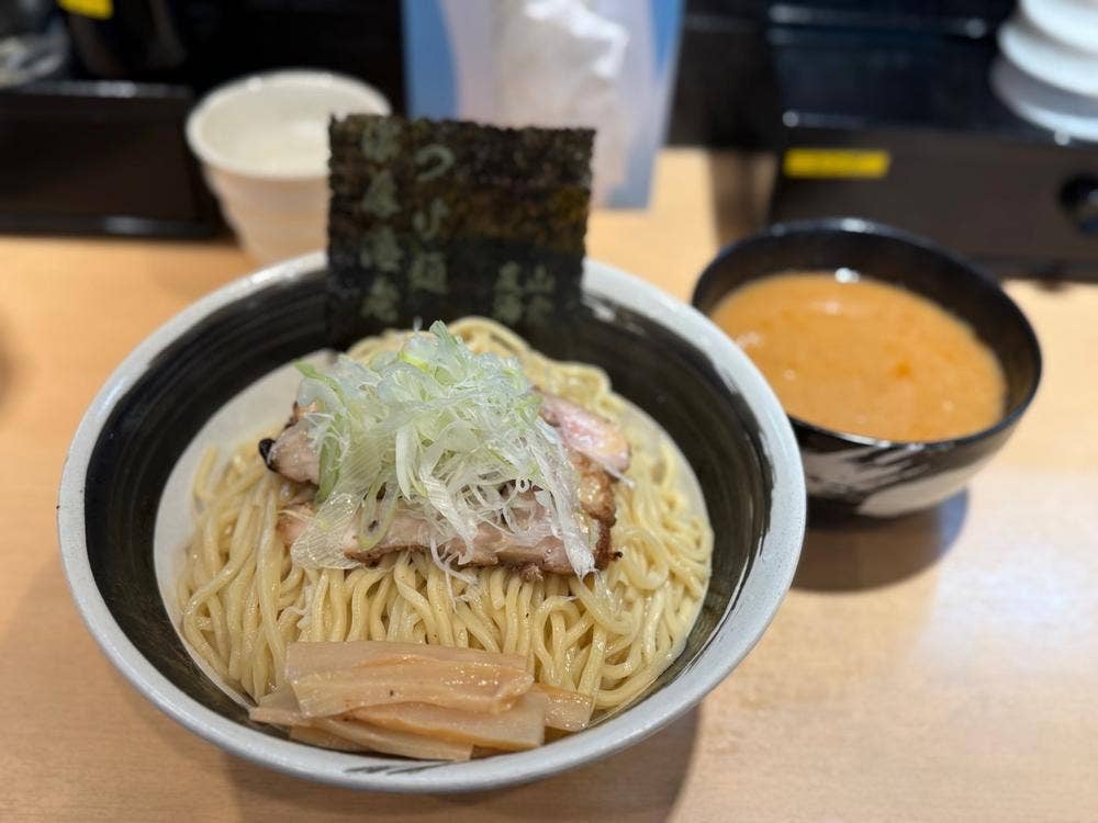 濃厚海老つけ麺 ともやま