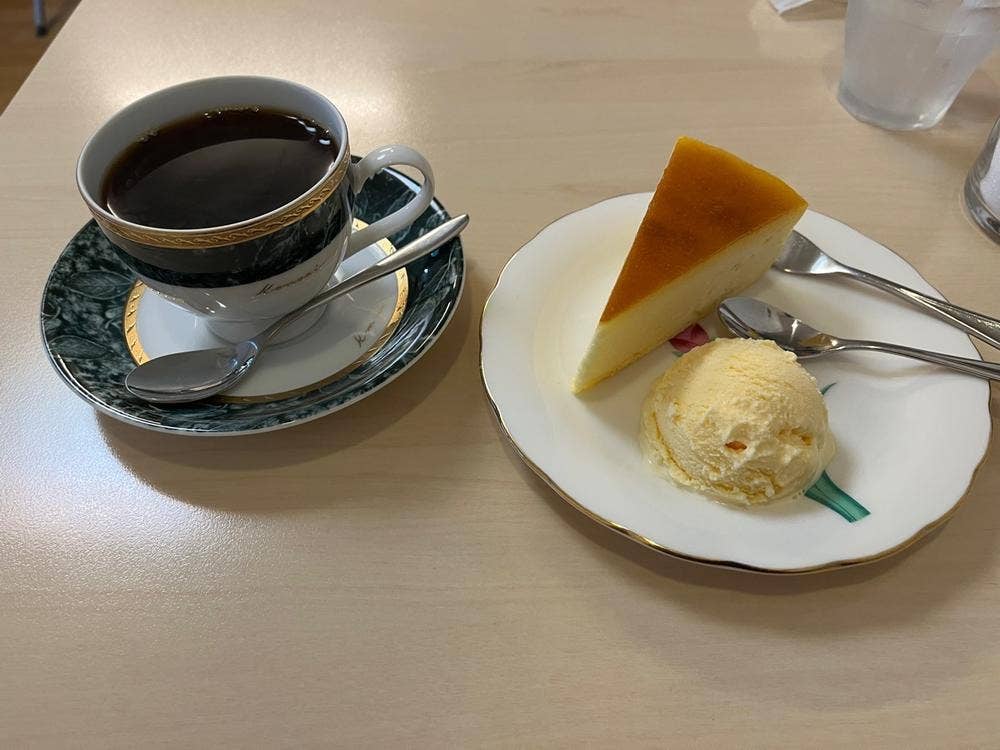 カフェ リオ
