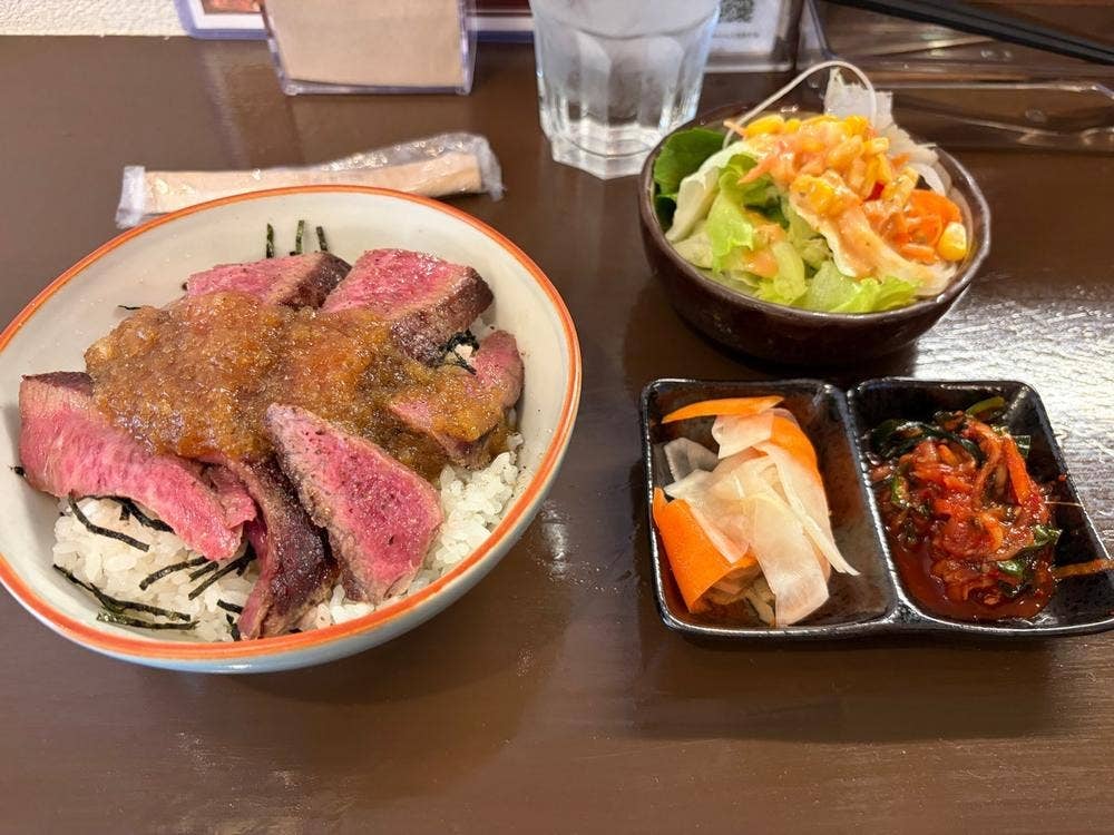 川口肉料理製作所