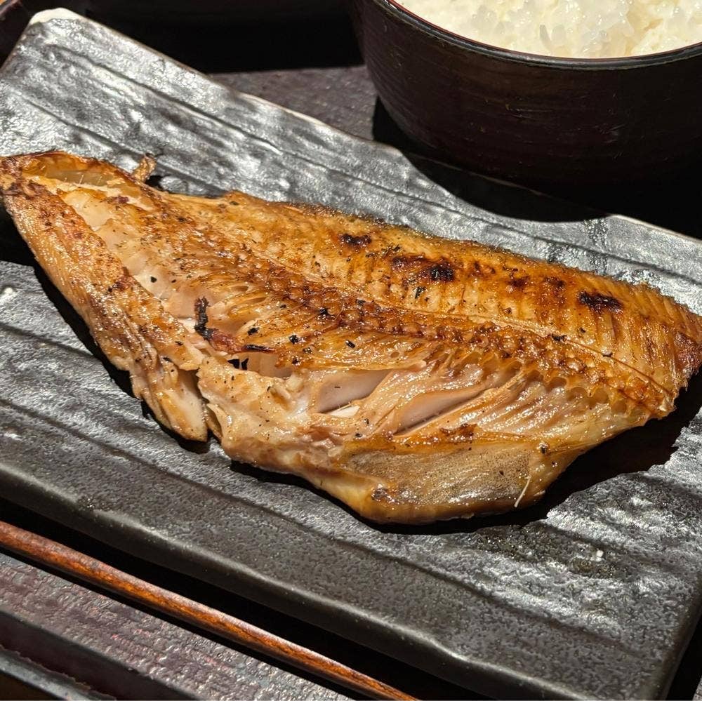 炭火焼干物食堂 越後屋八十吉