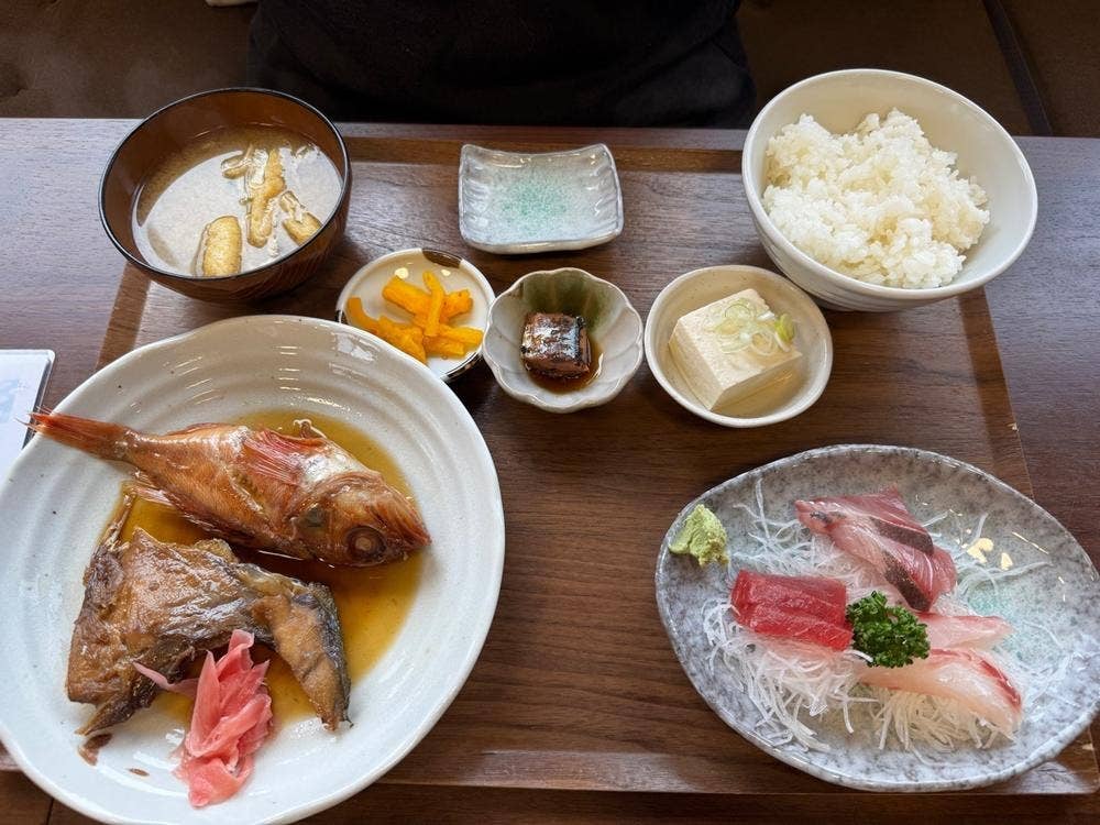 犬若食堂