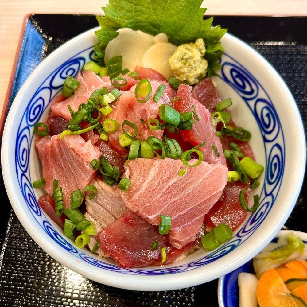 鮨ト酒 春田屋