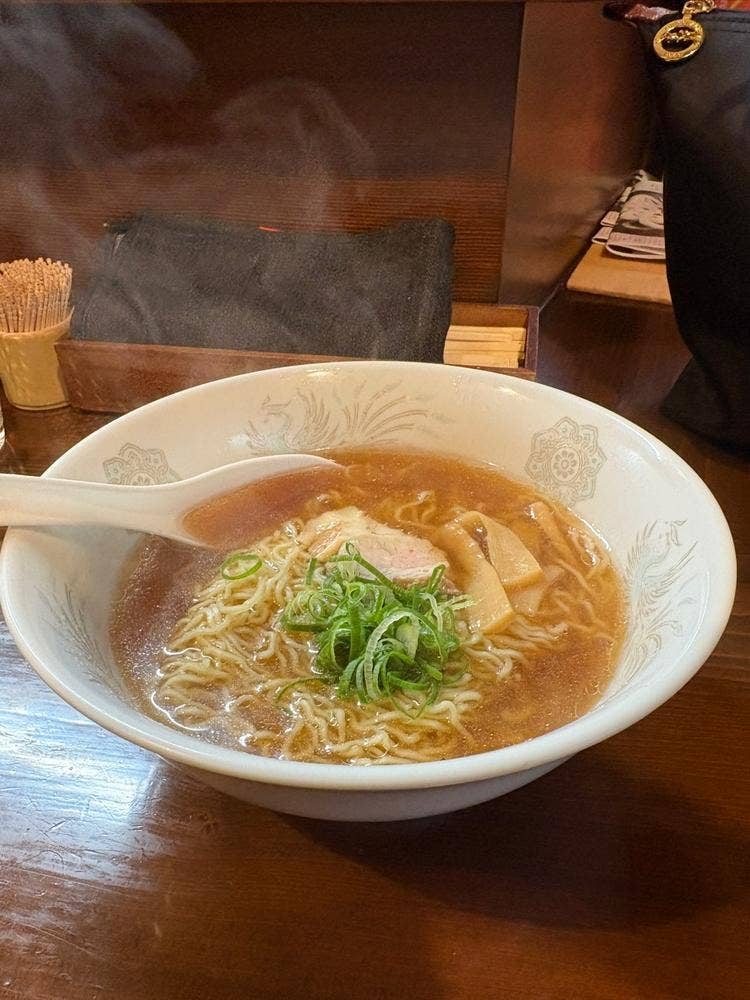 なないろ