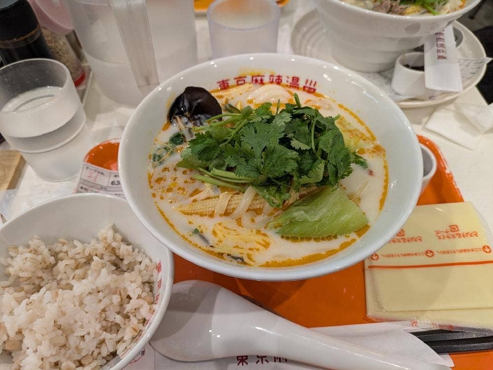 薬膳スープ春雨専門店 東京麻辣湯 ペリエ千葉店