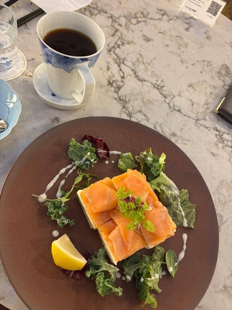 明治安田CAFE 丸の内