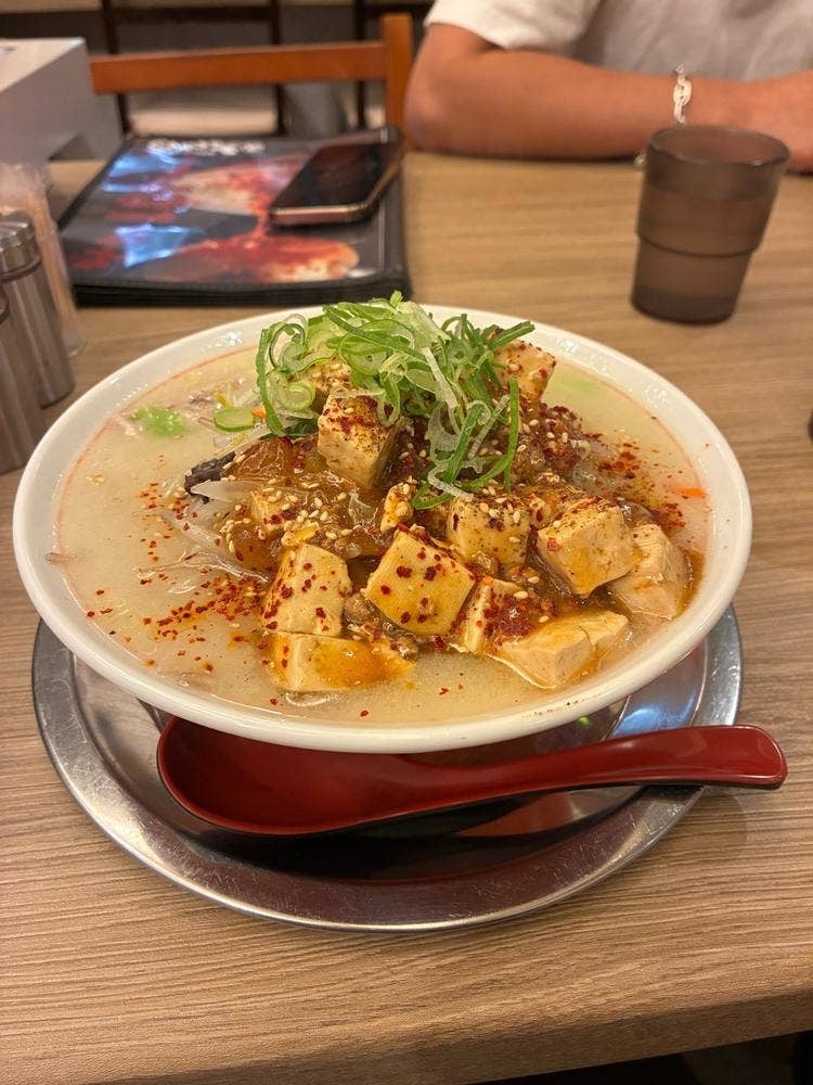 大豚白