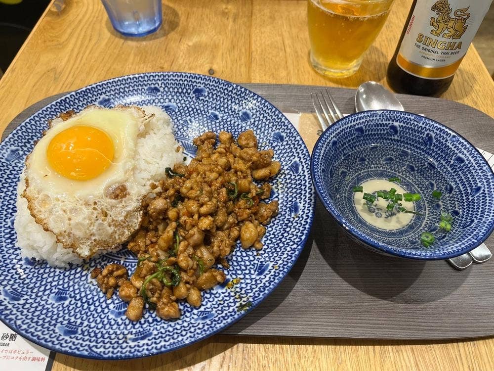 マンゴツリーキッチン ガパオ グランスタ丸の内