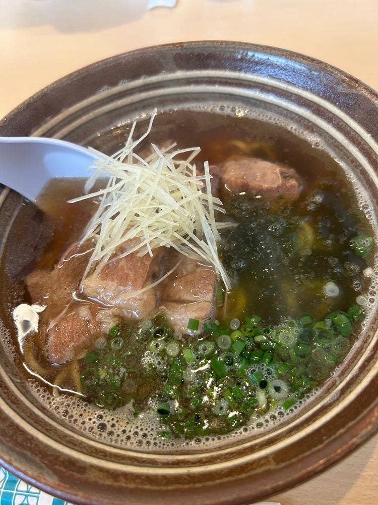 沖縄そば 海と麦と