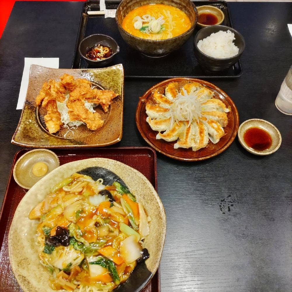 中華ファミリーレストラン五味八珍 御油店