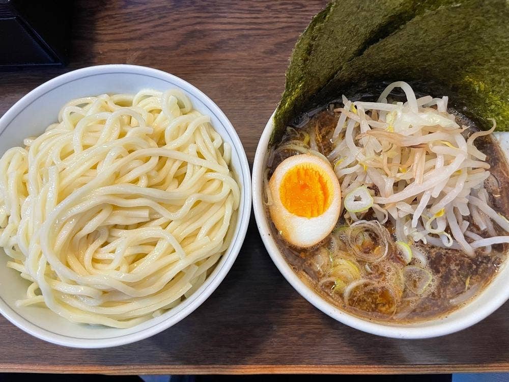 麺舗 十六