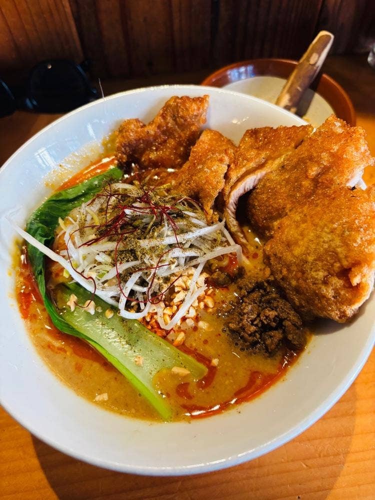 赤い鯨 人形町店