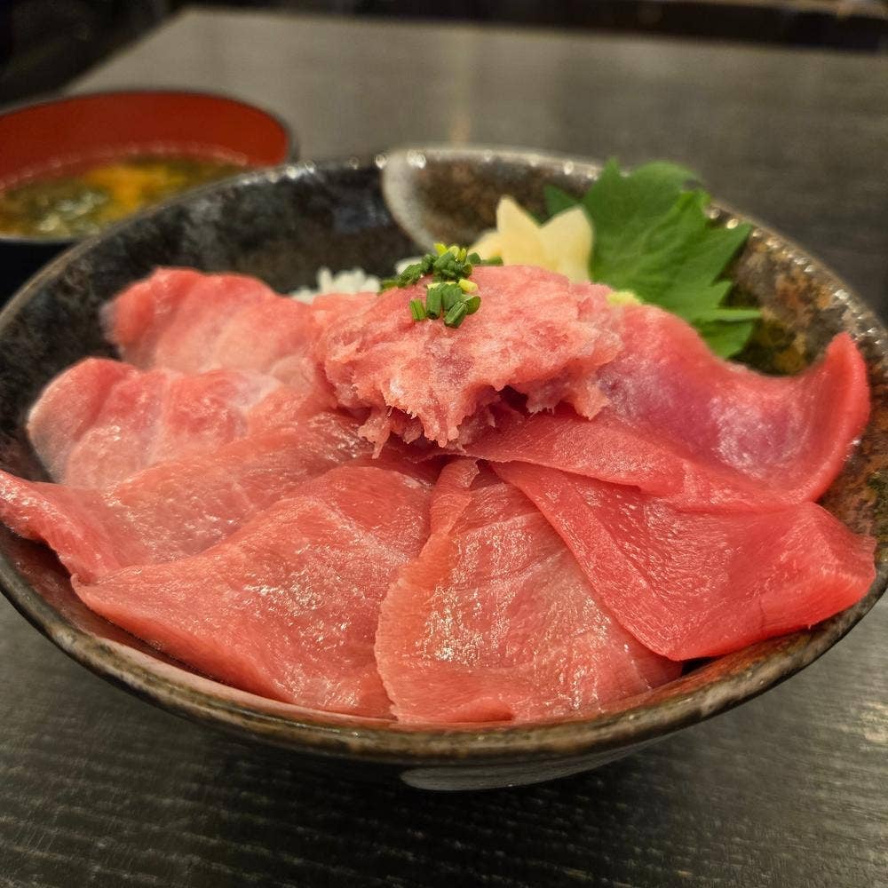 築次郎