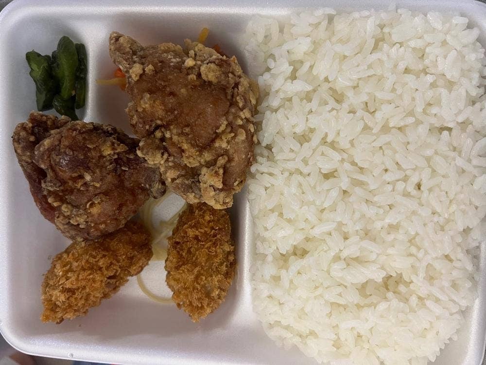 元祖からあげ本舗 マルカ商店 淺草店