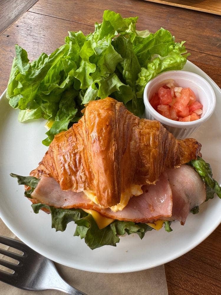 THE Lower East Nine cafe -LE9-