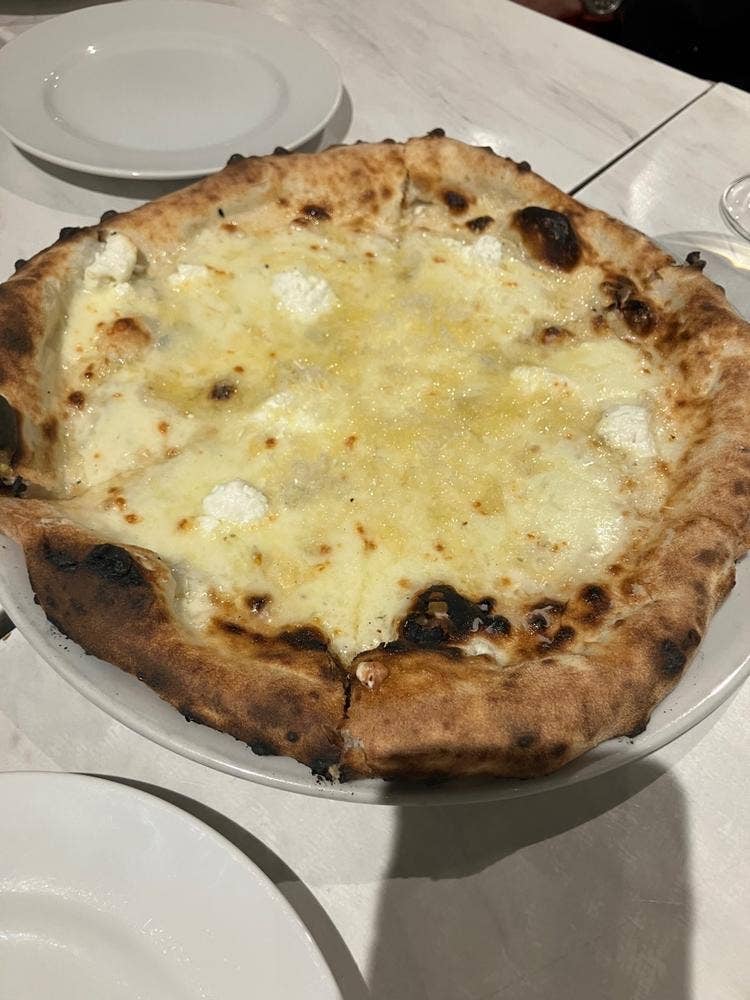 PIZZERIA QUARANTUNO