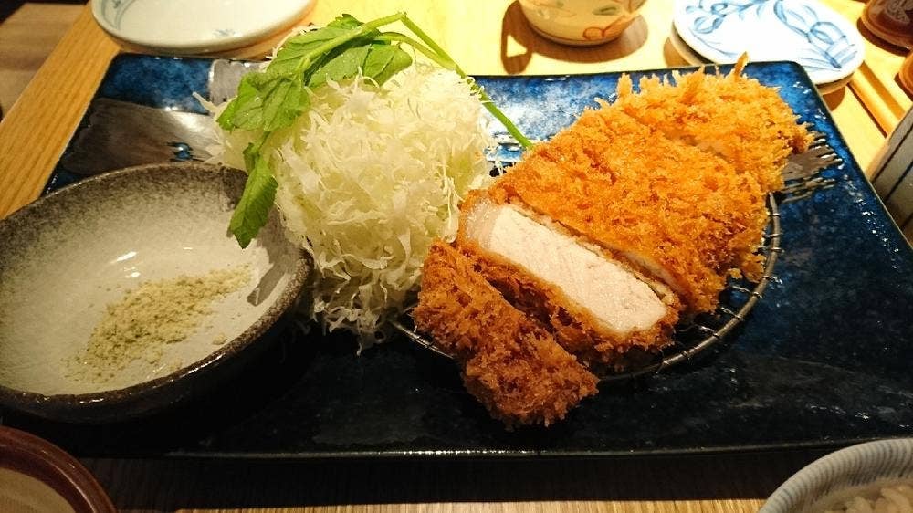 名代とんかつ かつくら 伏見桃山店