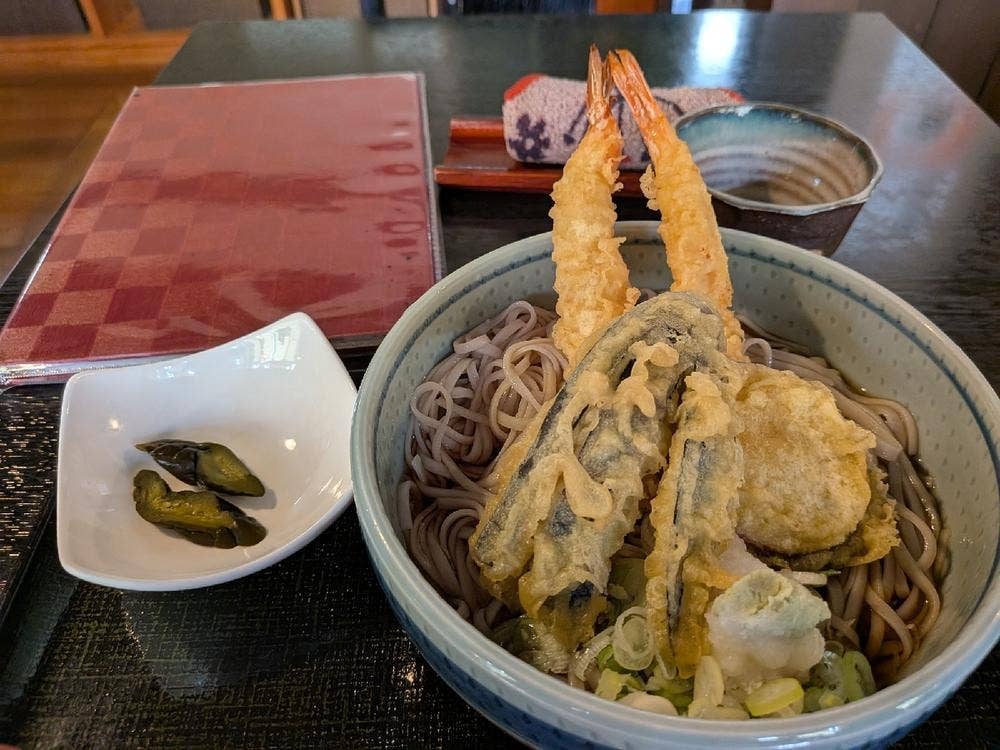 そば屋八兵衛