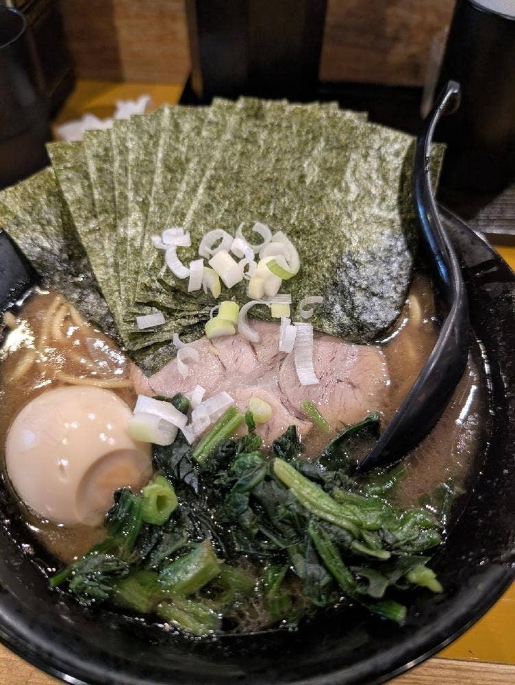横浜家系ラーメン 麺家福増