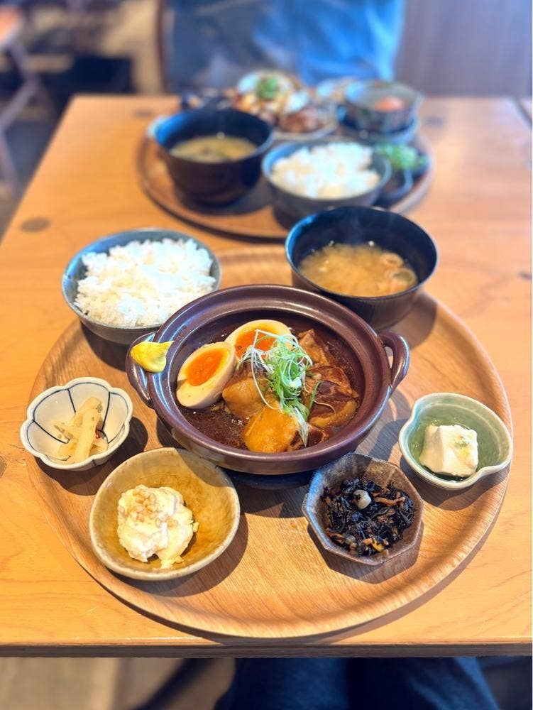 坂の上のとり