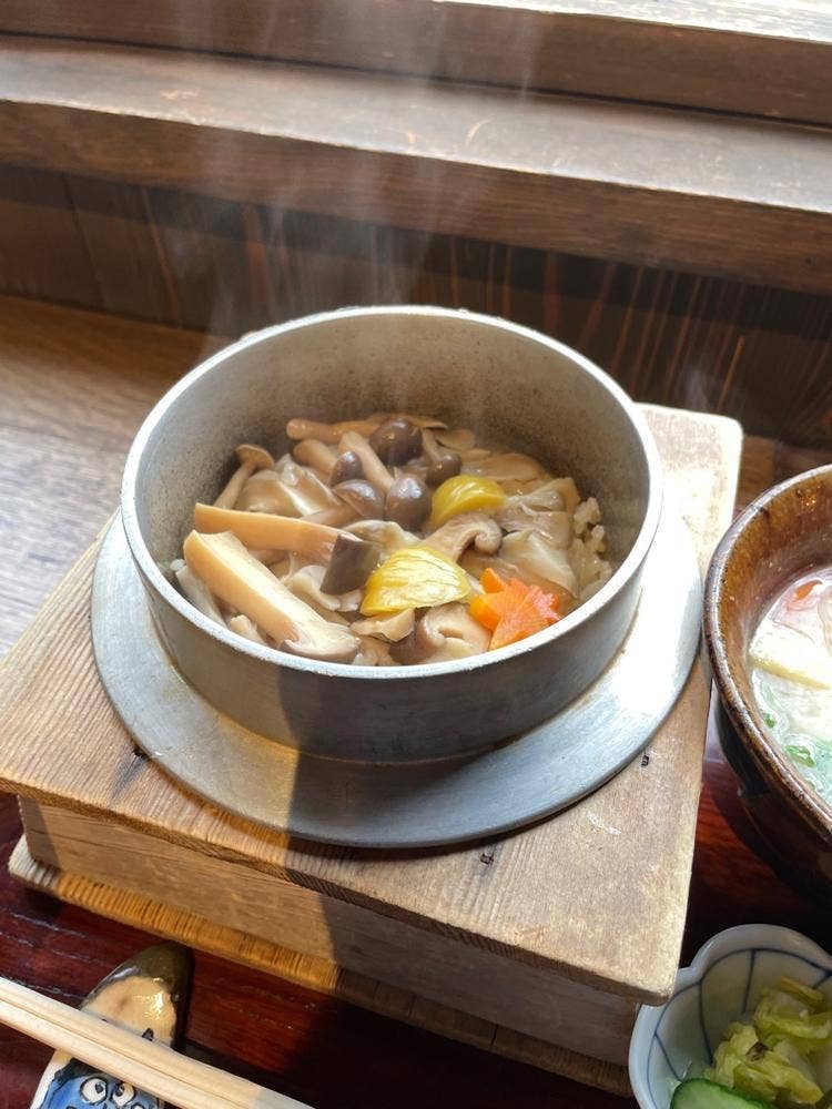 くらしの道具とカフェ 山ごぼう