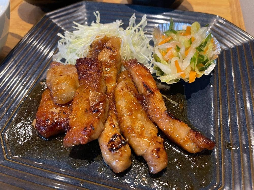 よこぼり食堂