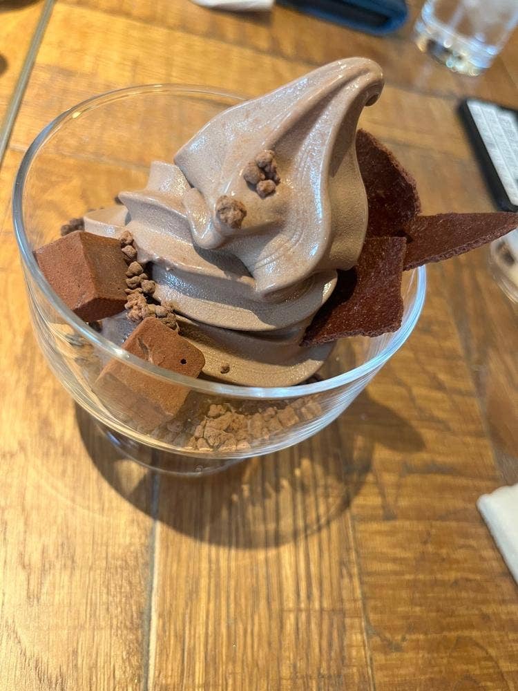 シルスマリア 馬車道本店