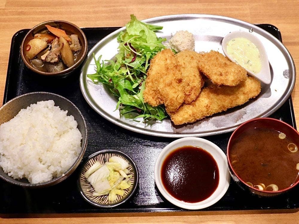 とよ食堂 はなれ