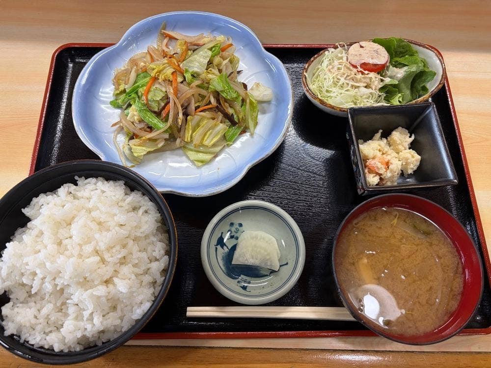 たかはし御食事処