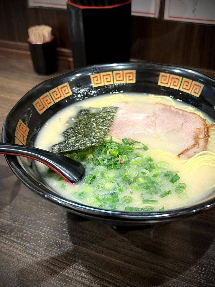 博多ラーメン 福や 鶯谷店