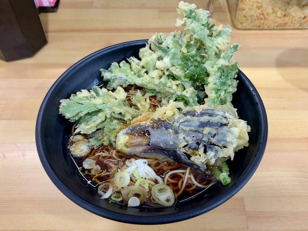 立ち喰い そば うどん えびす