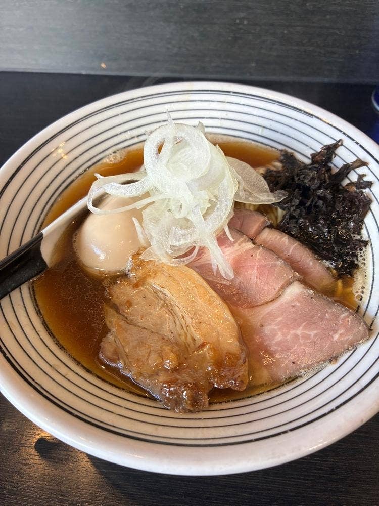 陽はまたのぼる