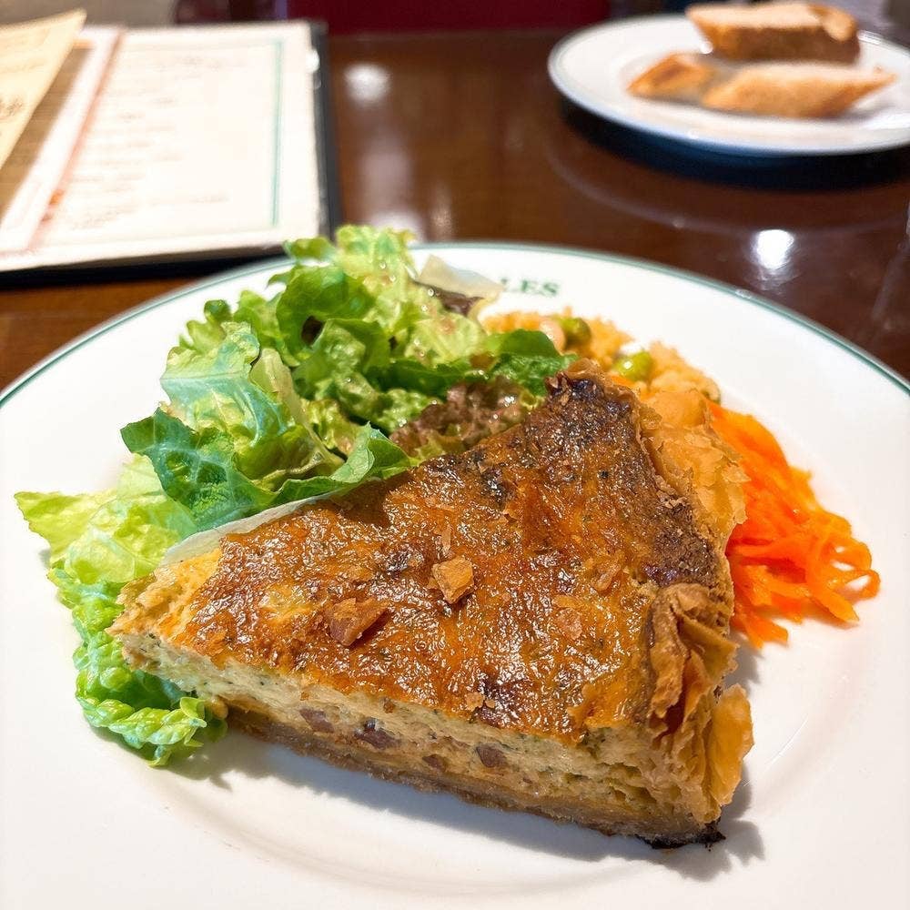 AUX BACCHANALES 横浜