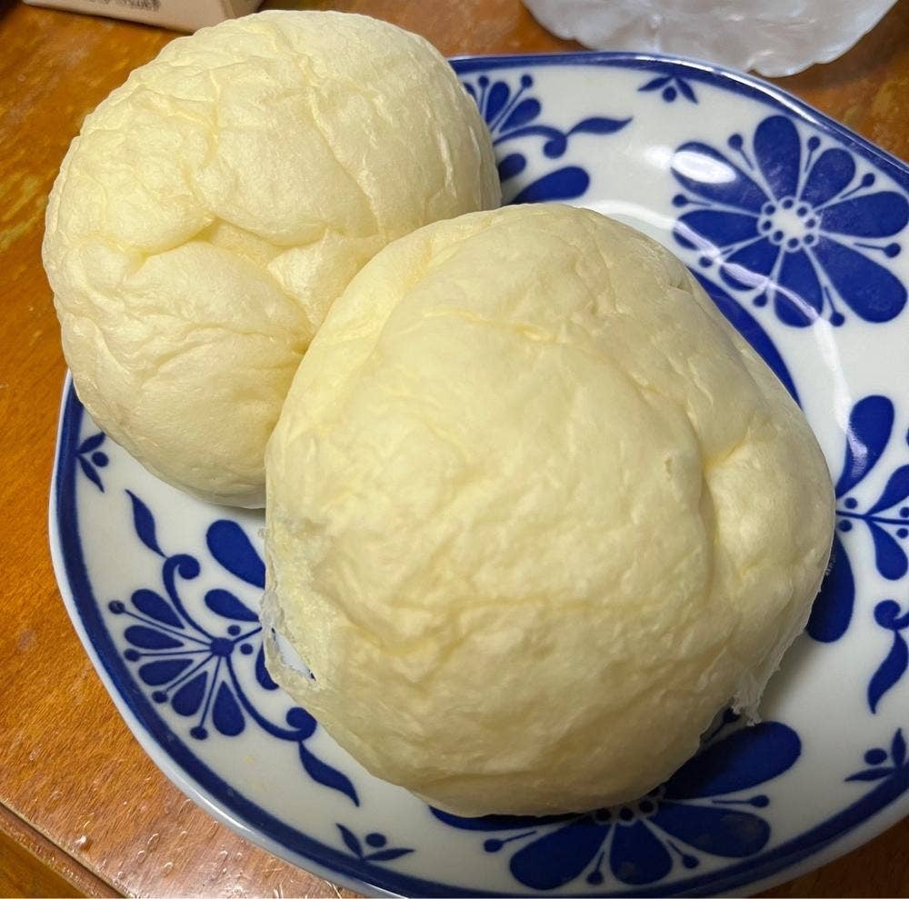 法塔ベーカリー