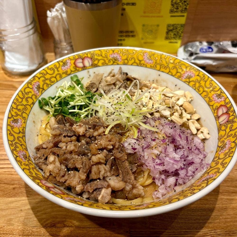 TOMORROW NEVER NOODLES