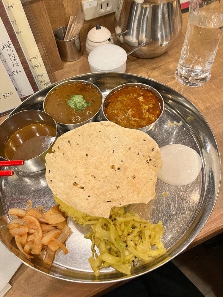 スパイスバル ヤラダモン。