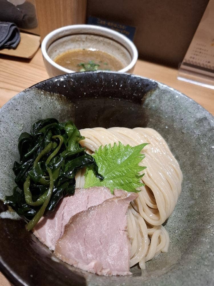 麺也 時しらず