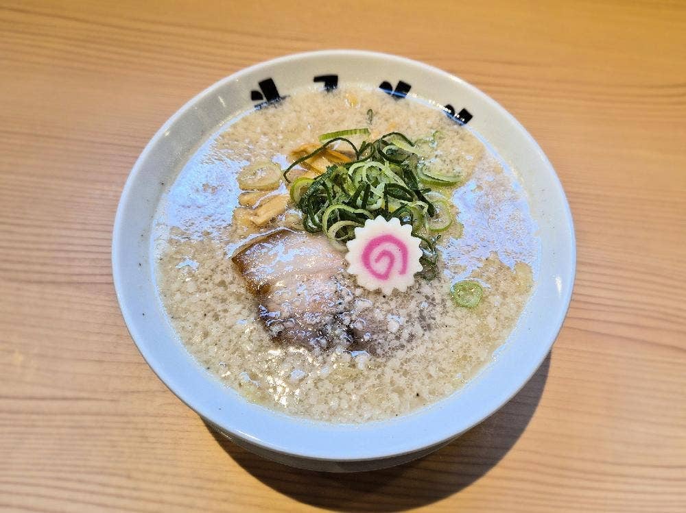 手揉み中華そば まるもも