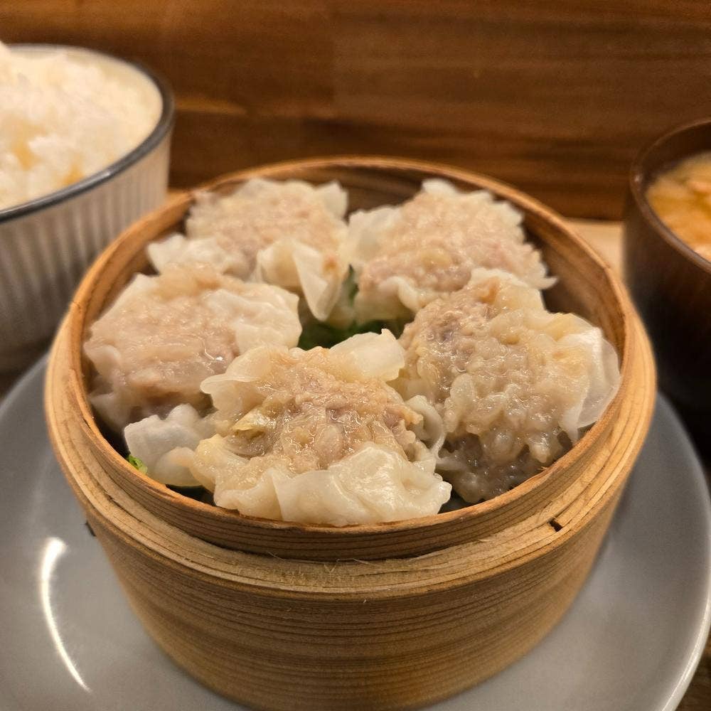 彩華