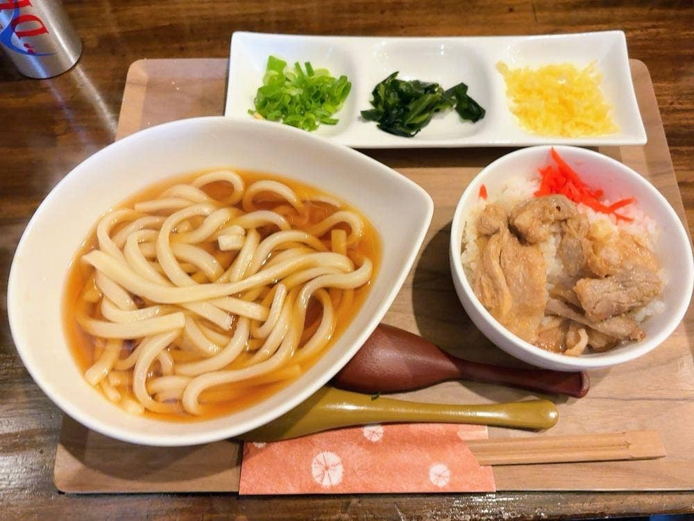 そばダイニング きなり庵