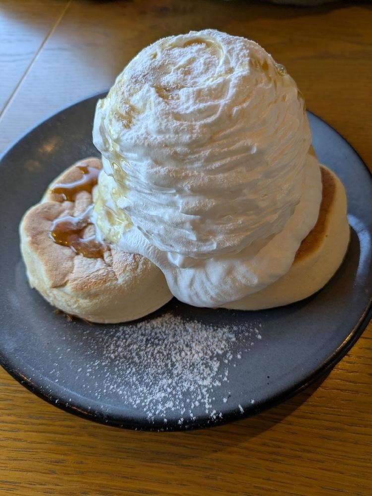 EMILY TEA & BREAD 湘南平塚店