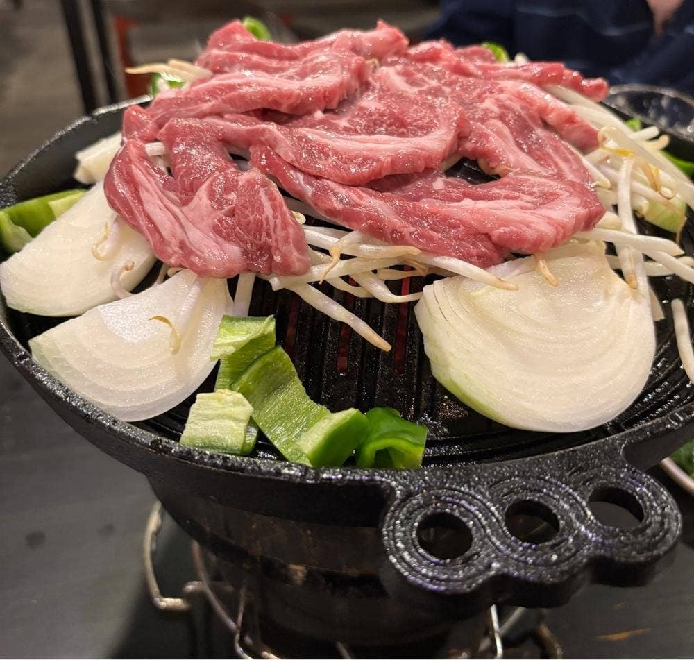 炭火焼きホルモン それなり