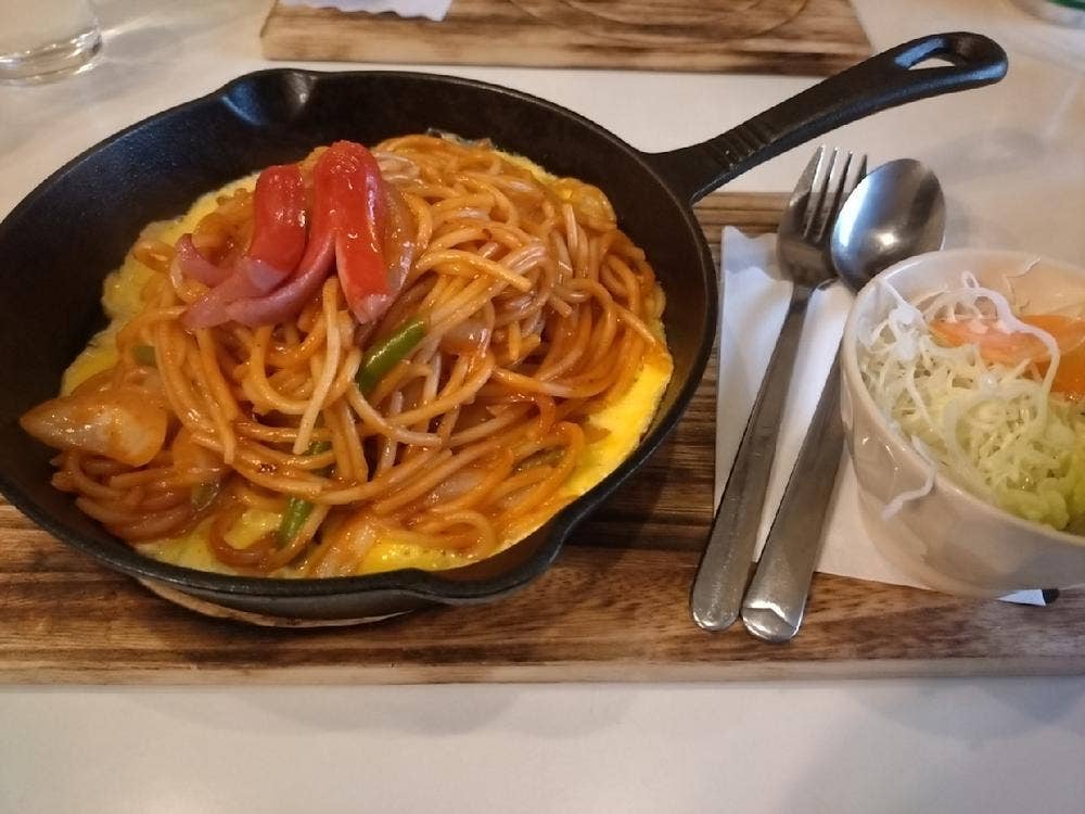 吉津の板スパ はりねずみ