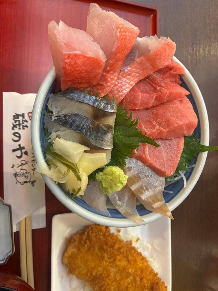 小田原アジフライセンター 磯のや