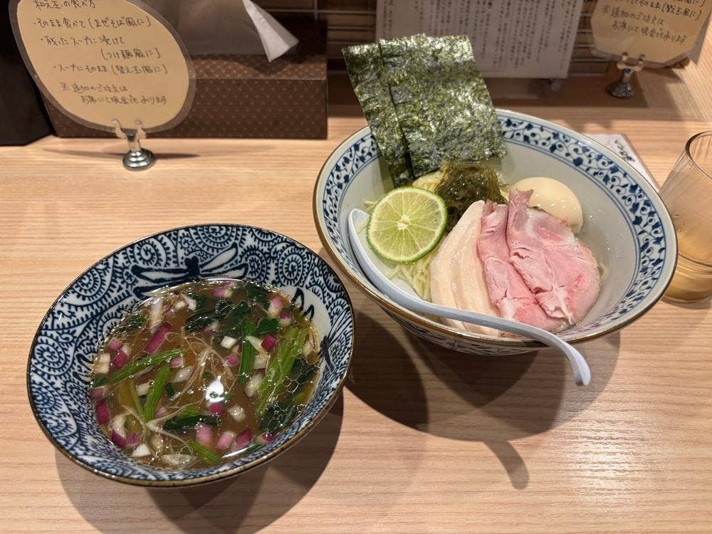 くらむ