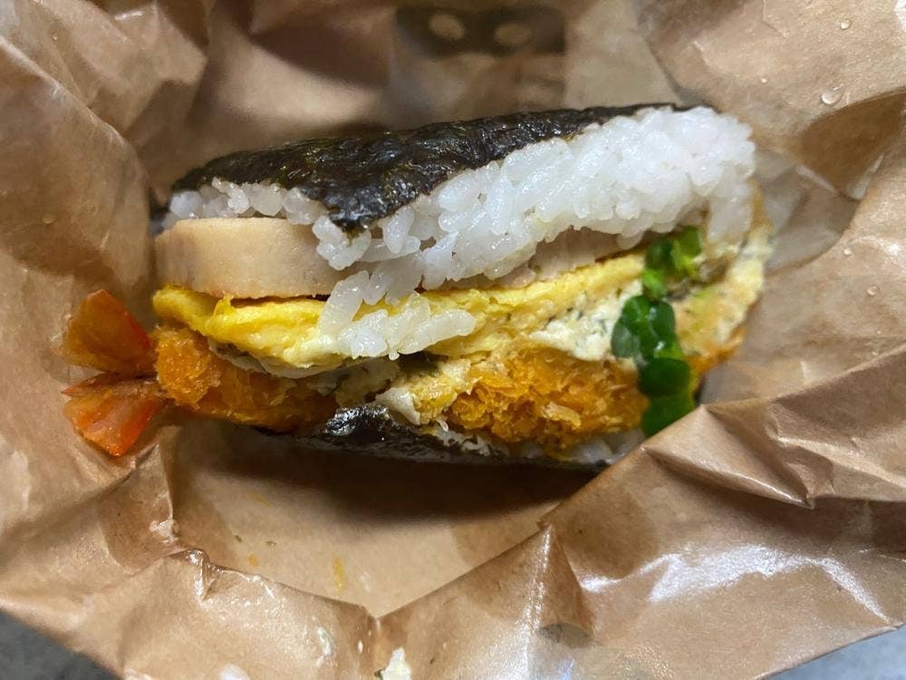 ポーたま 那覇空港国内線到着ロビー店