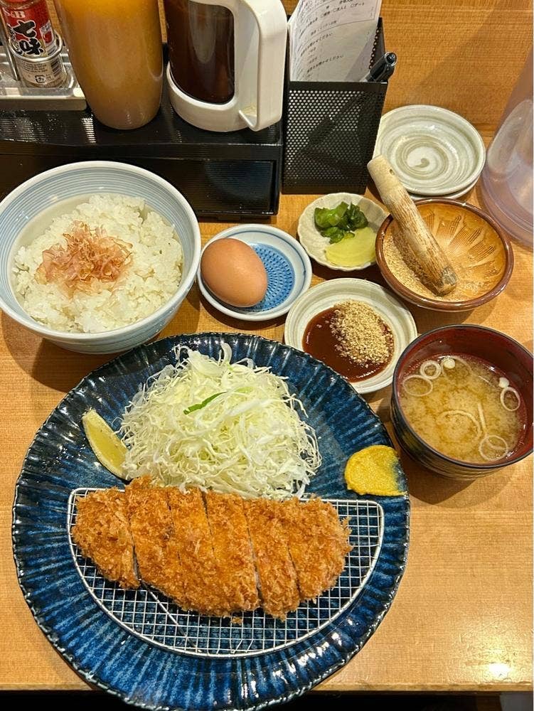 トンカツツキウマ 神山町店