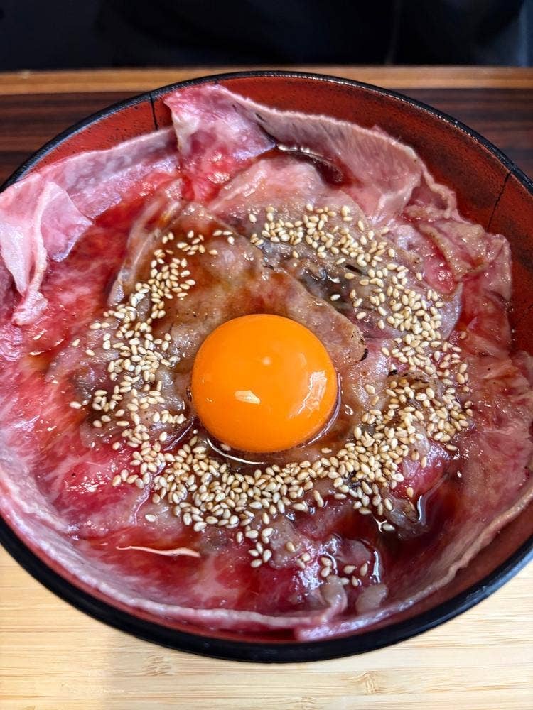 熟成焼肉あらた 糸満店