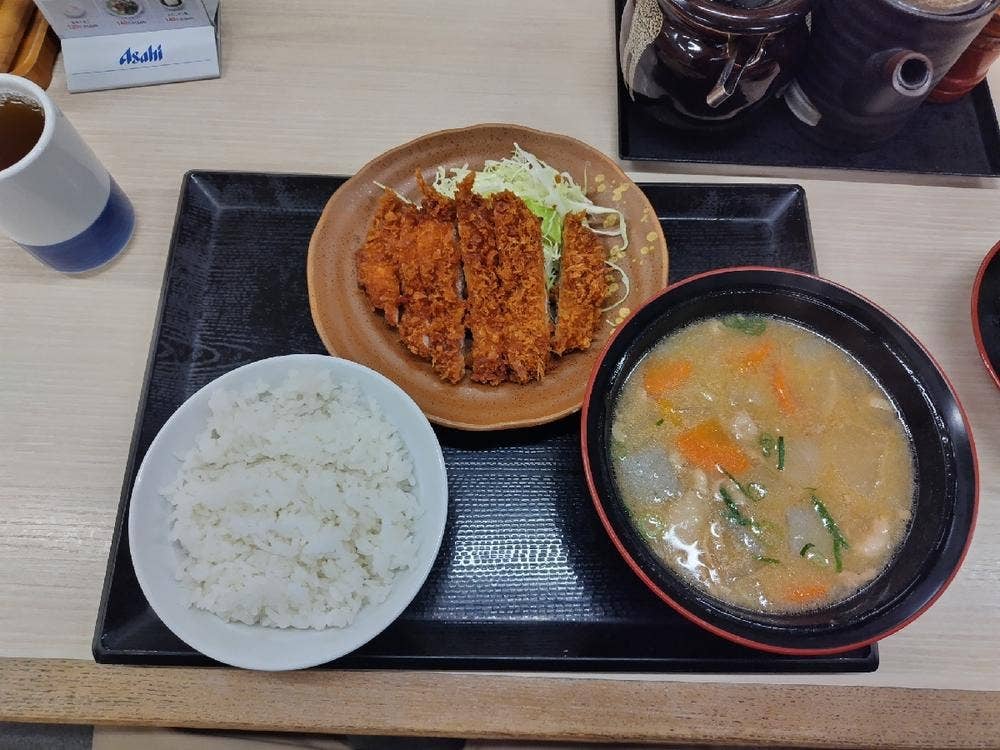 かつや 岸和田三田店